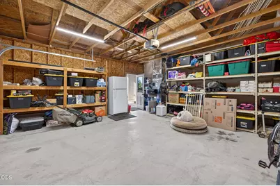 65245 76th Street, Bend, OR 97703 - Photo 28