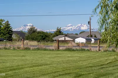 409 G Avenue, Terrebonne, OR 97760 - Photo 1