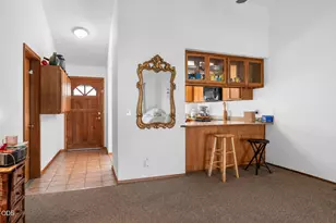 667 Golden Ln, Medford, OR 97504 - Photo 10