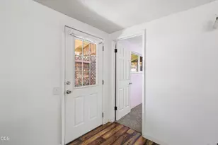1980 McCarter Ln, Grants Pass, OR 97527 - Photo 8