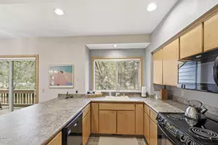 57342 Beaver Ridge Loop, Sunriver, OR 97707 - Photo 12