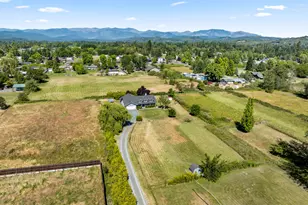 846 Schroeder Ln, Grants Pass, OR 97527 - Photo 44