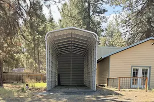 15965 Falcon Ln, La Pine, OR 97739 - Photo 8