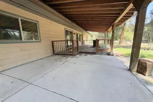 15965 Falcon Ln, La Pine, OR 97739 - Photo 14
