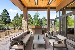 61317 Bonneville Loop, Bend, OR 97702 - Photo 12