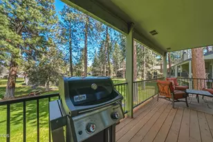 807 E Desperado, Sisters, OR 97759 - Photo 32
