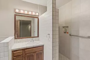 1325 NW Lawnridge Ave, Grants Pass, OR 97526 - Photo 26