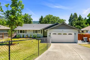 2503 NW Lassen Way, Grants Pass, OR 97526 - Photo 30