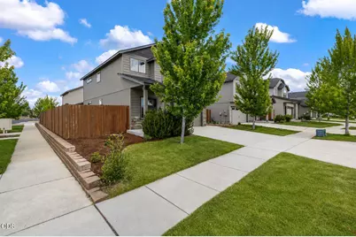 21154 Darnel Avenue, Bend, OR 97702 - Photo 2