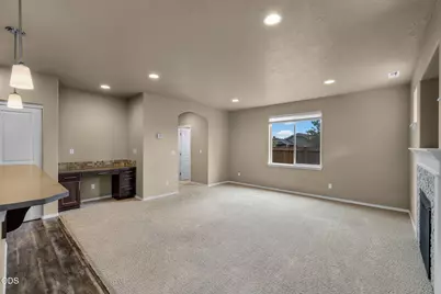 21154 Darnel Avenue, Bend, OR 97702 - Photo 6
