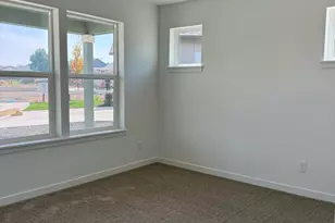 680 NE Rickenbacker Rd, Madras, OR 97741 - Photo 14