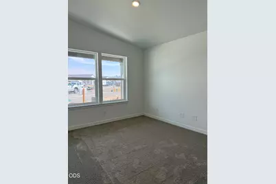 676 NE Rickenbacker Road #142, Madras, OR 97741 - Photo 16