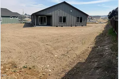 676 NE Rickenbacker Road #142, Madras, OR 97741 - Photo 22