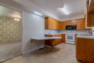 1375 Crater Lake Ave, Medford, OR 97504 - Photo 20