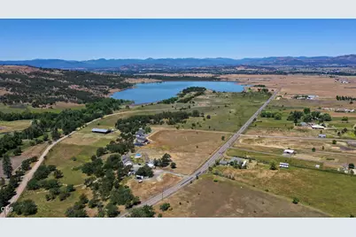 1245 Davanna Drive, Eagle Point, OR 97524 - Photo 22