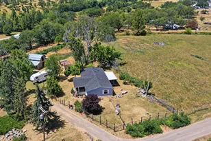 1245 Davanna Dr, Eagle Point, OR 97524 - Photo 24