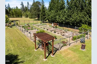 693 Horizon Hills Road, Williams, OR 97544 - Photo 42