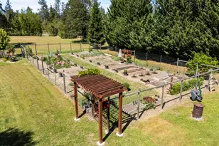 693 Horizon Hills Rd, Williams, OR 97544 - Photo 42