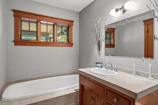 693 Horizon Hills Rd, Williams, OR 97544 - Photo 26
