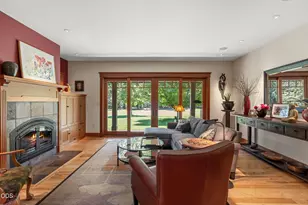 693 Horizon Hills Rd, Williams, OR 97544 - Photo 10