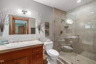 693 Horizon Hills Rd, Williams, OR 97544 - Photo 24
