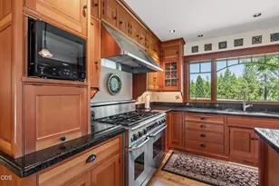 693 Horizon Hills Rd, Williams, OR 97544 - Photo 16
