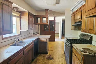 2535 Madison St, Klamath Falls, OR 97603 - Photo 6