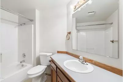 2400 NE Jones Road, Bend, OR 97701 - Photo 26