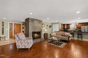 1769 Serenity Dr, Medford, OR 97504 - Photo 4
