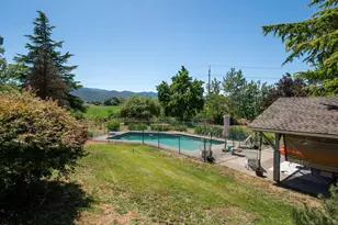 5247 Dobrot Way, Central Point, OR 97502 - Photo 24