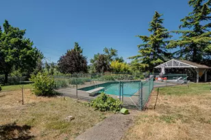 5247 Dobrot Way, Central Point, OR 97502 - Photo 28