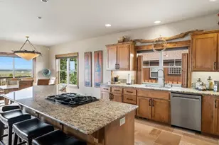 360 Vista Rim Dr, Redmond, OR 97756 - Photo 54