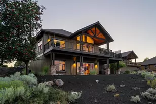 360 Vista Rim Dr, Redmond, OR 97756 - Photo 18
