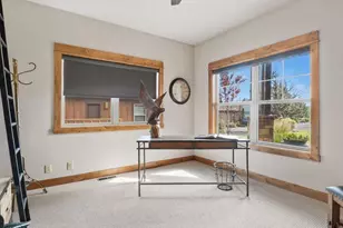 360 Vista Rim Dr, Redmond, OR 97756 - Photo 24