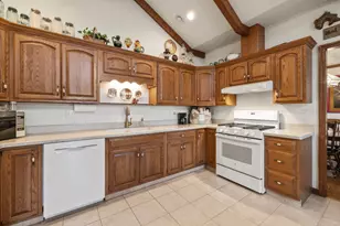 1250 Wild Plum Dr, Klamath Falls, OR 97601 - Photo 14