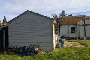 3707 NE 113th Ave, Portland, OR 97220 - Photo 2