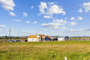 13501 SW Riggs Rd, Powell Butte, OR 97753 - Photo 82