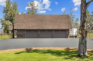 13501 SW Riggs Rd, Powell Butte, OR 97753 - Photo 54