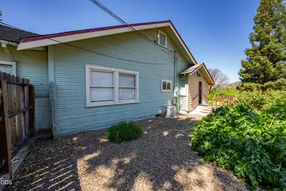 143 S Main Street, Phoenix, OR 97535 - Photo 110