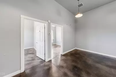 143 S Main Street, Phoenix, OR 97535 - Photo 24