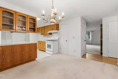 61568 Newberry Drive, Bend, OR 97702 - Photo 12
