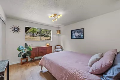18943 Martingale Circle, Bend, OR 97703 - Photo 30