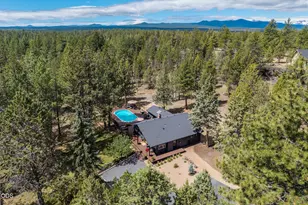 18943 Martingale Cir, Bend, OR 97703 - Photo 48