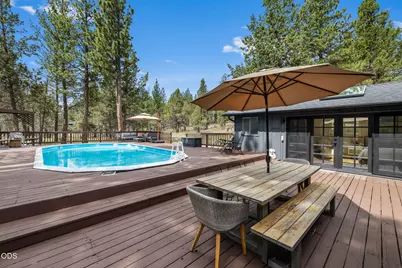 18943 Martingale Circle, Bend, OR 97703 - Photo 42