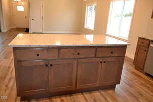 1540 W Harbeck Rd, Grants Pass, OR 97527 - Photo 6