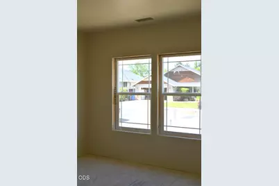 1540 W Harbeck Road, Grants Pass, OR 97527 - Photo 6