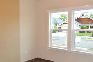 1540 W Harbeck Rd, Grants Pass, OR 97527 - Photo 14