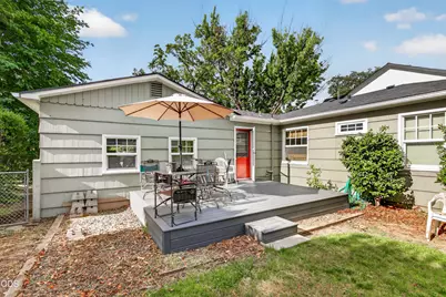 2317 E Main Street, Medford, OR 97504 - Photo 18