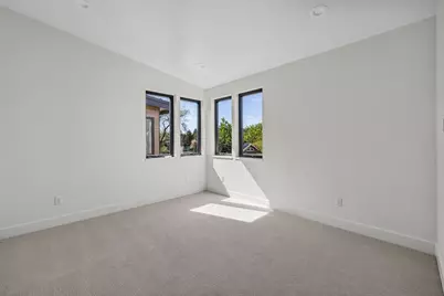 20 NW McCann Avenue #UNIT 8, Bend, OR 97703 - Photo 22
