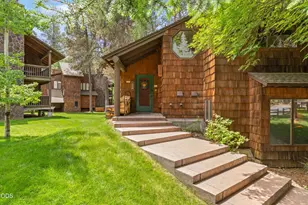 57241 Mashie Ln, Sunriver, OR 97707 - Photo 2
